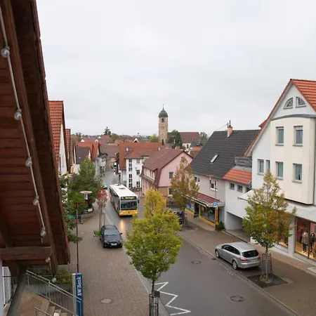 アパート 1-zimmer In Lage In *